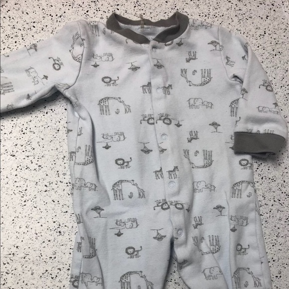 Baby Clothes Bundle - Picture 5 of 8